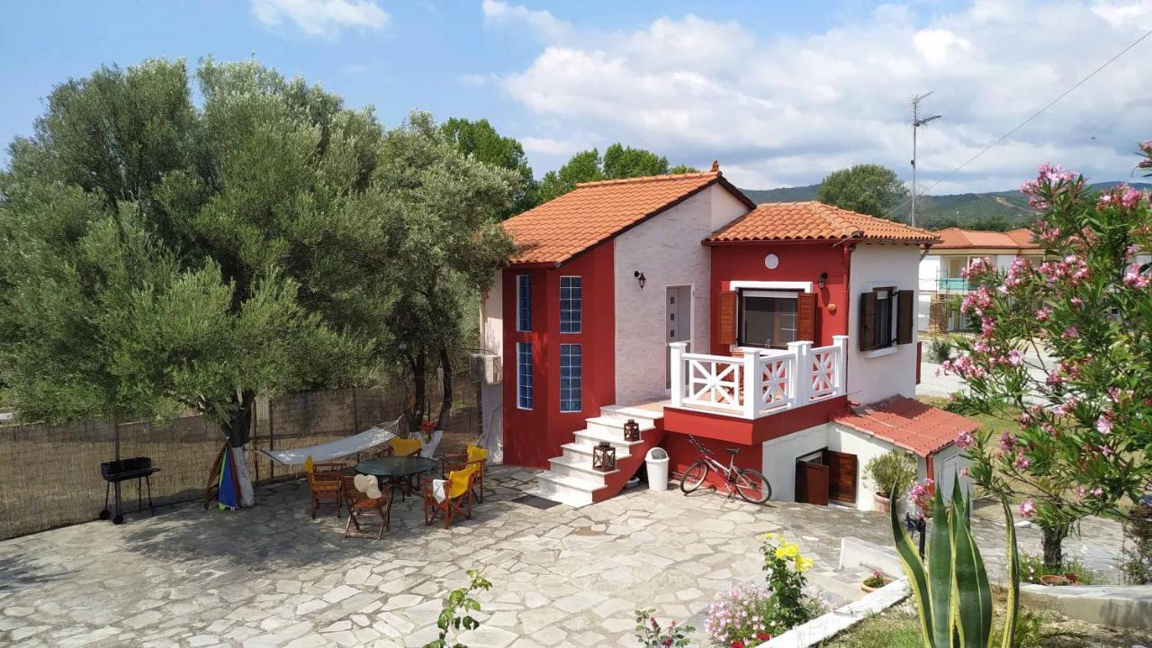 Vanna'S Holiday House Ierissos Exteriör bild