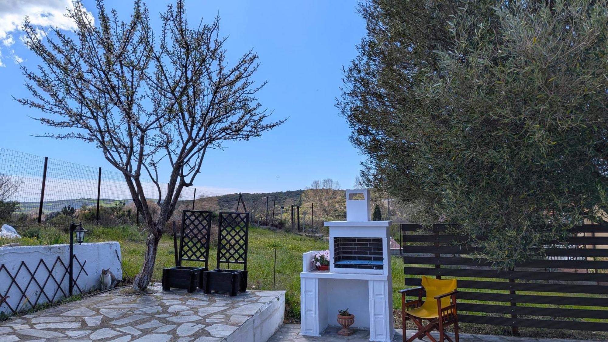 Vanna'S Holiday House Ierissos Exteriör bild